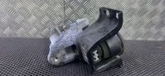 Подушка крепления двигателя передняя левая Nissan Juke F15 2011 11220-3DA0A