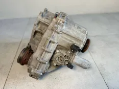 Раздаточная коробка Land Rover Range Rover Sport 2008 LR045477