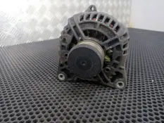 Генератор Nissan Qashqai J10 2010 8200728292