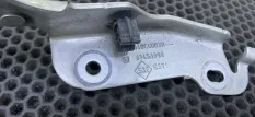Петля капота правая Opel Vivaro A (2001 - 2006) 93458898