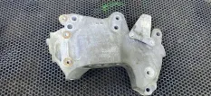 Кронштейн (крепление) Opel Vivaro B 2016 149572548R