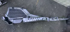 Направляющая шторки багажника BMW X5 F15 (2013 - 2018) 1177114-10