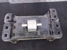 Кронштейн коробки (балка кпп) Mercedes-Benz S W222 2016 A2222401802