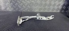 Петля капота правая BMW X5 E53 рест. 2003 41618402174