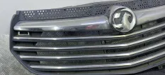 Решетка радиатора Opel Vivaro B (2014 - 2019) 214B37781R