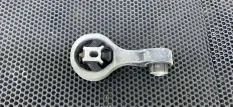 Подушка крепления двигателя правая Opel Vivaro B (2014 - 2019) 93853920