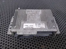 Блок управления двигателем Renault Clio 2 2002 7700114576
