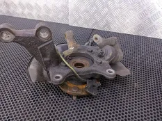 Кулак передний правый Toyota Auris E150 2008 4321102170
