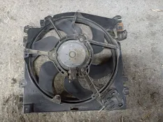 Вентилятор охлаждения Renault Clio 3 2007 8200748439