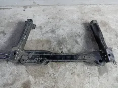 Балка под радиатор Renault Scenic 4 2017 625303449R