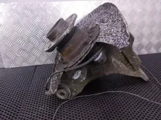 Кулак задний левый BMW X5 E70 рест. 2013 6770983