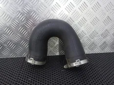 Патрубок интеркулера Volkswagen Touareg 2 2014 7P0145993