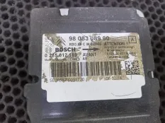 Блок управления подушками безопасности Peugeot 208 2013 0285012189