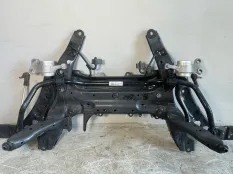 Передняя балка (подрамник) BMW 2 2019 31116872729