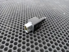 Датчик стоп-сигнала Kia Sportage 4 2017 938133S800