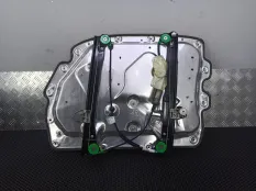 Стеклоподъемник задний левый Bentley Flying Spur 2 2017 4W0839461