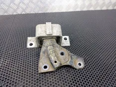 Подушка крепления двигателя Renault Logan 2009 112107695R