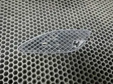 Молдинг крыла переднего правого Bentley Flying Spur 2 2015 4W0821170B