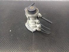 Кран тормозной прицепа Renault Premium 2 2011 5010260940