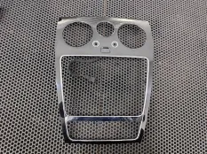 Рамка магнитолы Bentley Flying Spur 2 2017 3W3819144