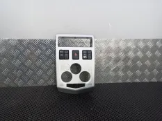 Рамка магнитолы Renault Logan 2008 8200382717