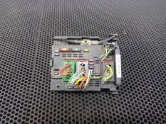 Блок предохранителей Peugeot 307 2004 9646405380