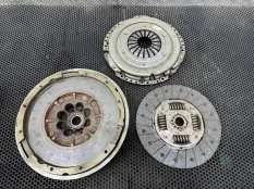 Маховик Land Rover Range Rover Evoque рест. 2016 G4D36477HB