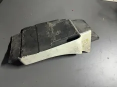 Крыло переднее правое MAN TGX 2012 81664100306