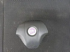 Подушка безопасности водителя Fiat Punto 2 рест. 2009 735460621