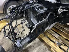 Четверть передняя правая Land Rover Range Rover Sport 2 2017 LR037681