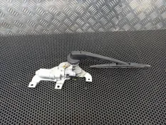 Моторчик заднего стеклоочистителя (дворника) Suzuki Swift 4 2015 3881062J00