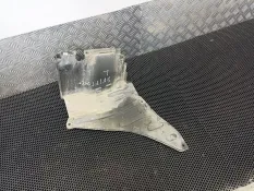 Защита двигателя Suzuki Swift 4 2015 7242168L0