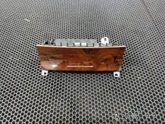 Прикуриватель Volkswagen Touareg 2 2014 7P1857961