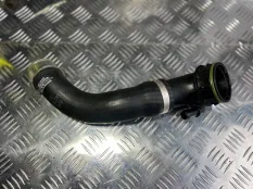 Патрубок интеркулера Porsche Macan 2018 95B145833