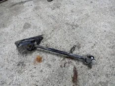 Рычаг задний левый Renault Duster 2015 8200841004