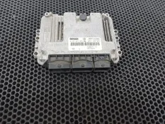 Блок управления двигателем Renault Trafic 2 рест. 2010 8200935115