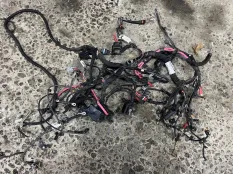 Проводка двигателя Renault Megane 3 2012 240111060R