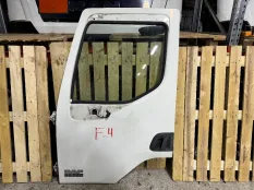 Дверь передняя левая DAF LF-series 2 2010 1400728
