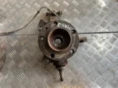 Кулак левый Renault Master 3 2012 400150081R