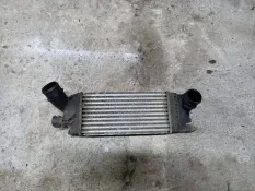 Интеркулер Citroen C5 рест. 2008 9657073480