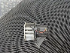 Моторчик печки Audi A4 B7 2009 8K282021C