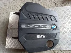Декоративная крышка двигателя BMW X5 E70 рест. 2011 13717811025