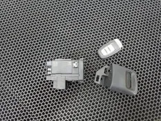 Замок зажигания Audi A4 B8 2010 8K0909131D