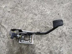 Педаль тормоза Hyundai Tucson 2006 328102E100