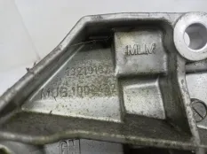 Кронштейн полуоси правой Opel Insignia A 2013 13219107