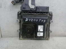 Блок управления двигателем Volvo XC40 (2017 - 2022) 32242004