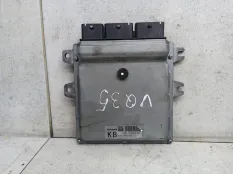 Блок управления двигателем Nissan Murano Z51 (2007 - 2010) MEC126030