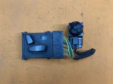 Блок управления сиденьем передний правый Jeep