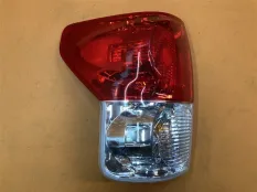 Фонарь задний левый Toyota Tundra XK50 5.7 2007