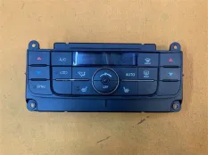 Блок климат-контроля Jeep Grand Cherokee WK2 ERB